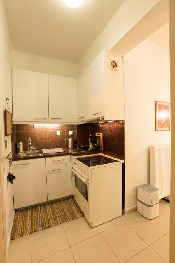 Katia'S Pepper Tree Apartment 伊拉克利翁 外观 照片